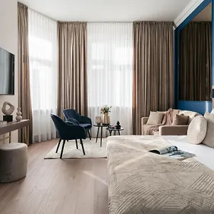 Apartment White Lotus - Loftaffair Collection